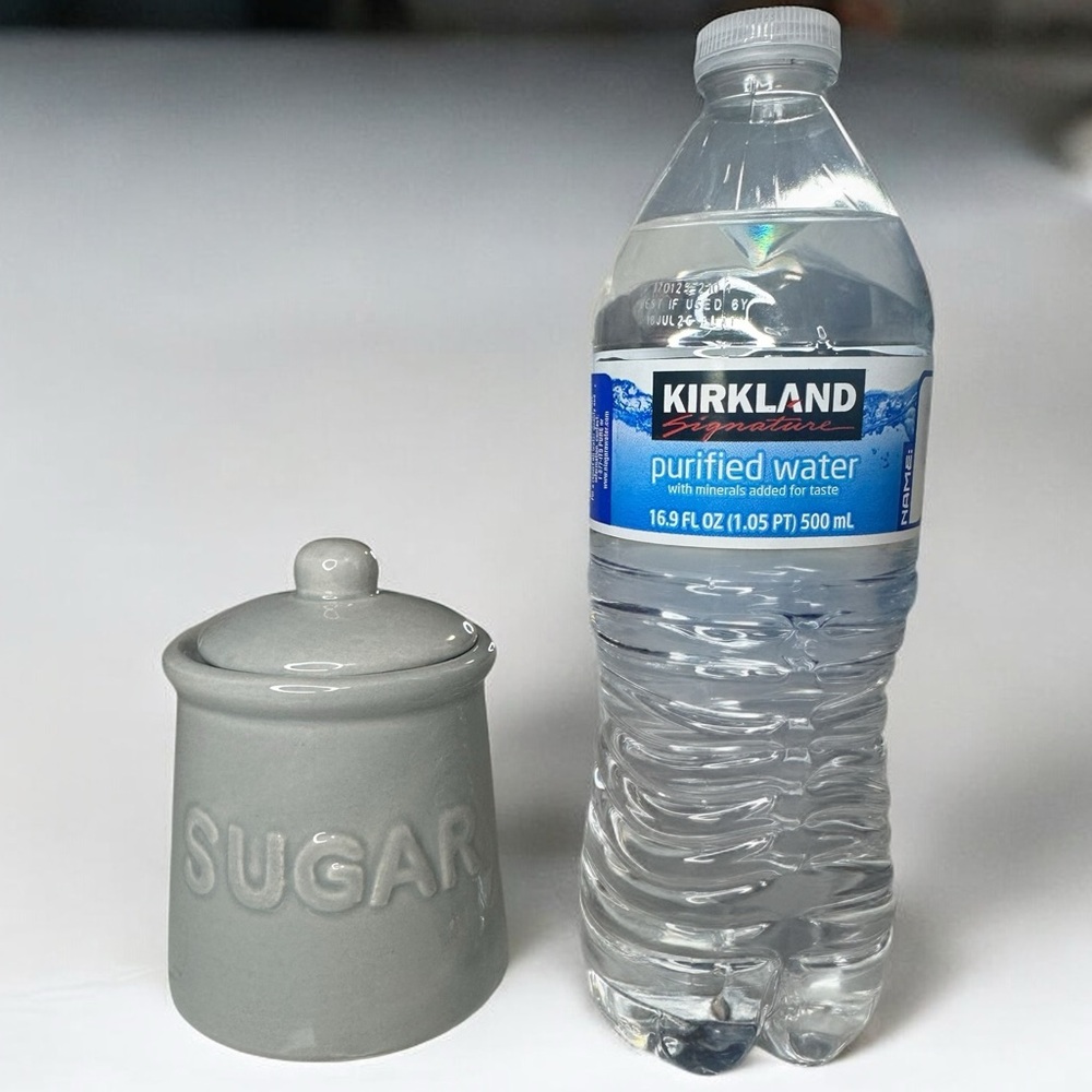 Small Ceramic Sugar Canister - Picture 3 of 10